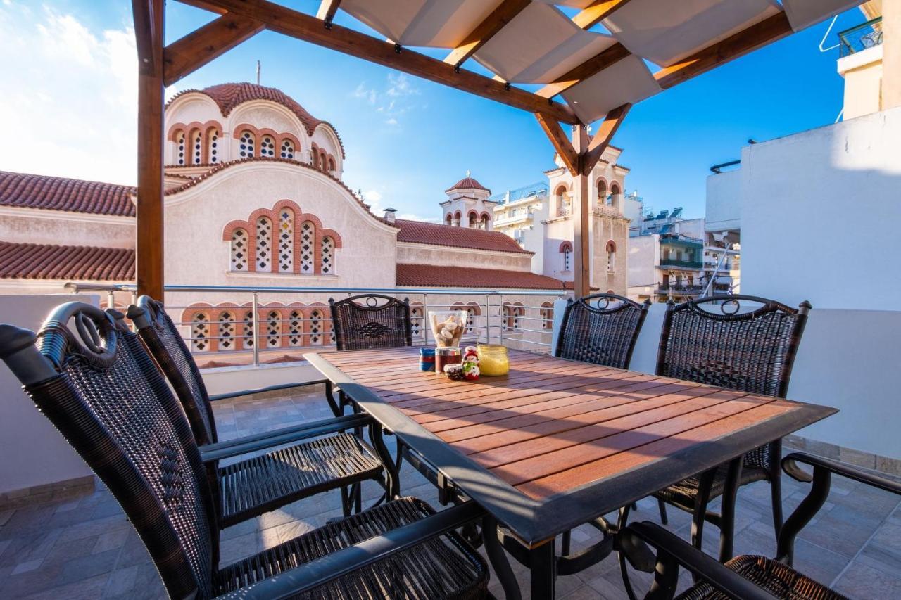 Bright Apartment In Piraeus Buitenkant foto